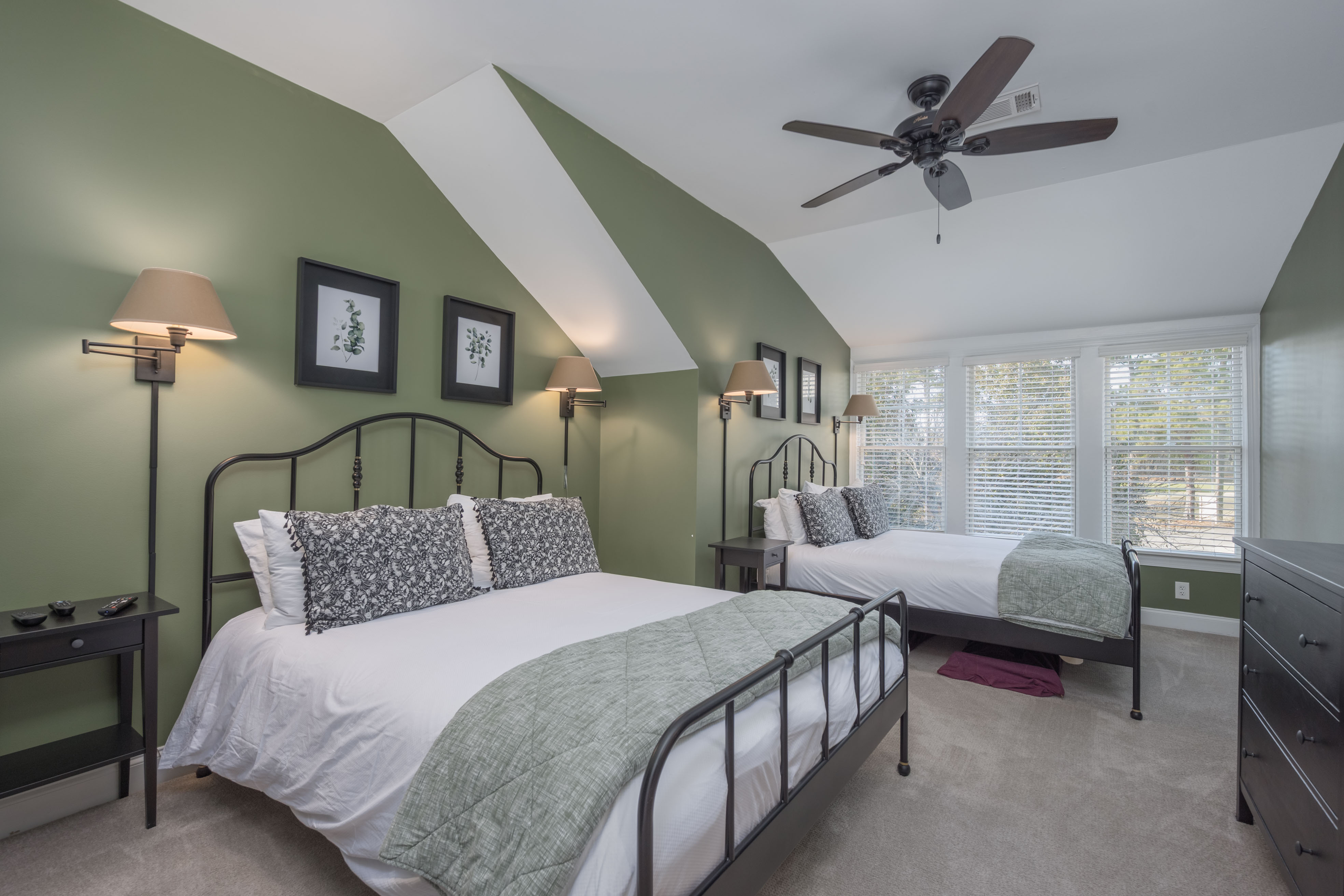 1011 Starboard Drive image 18